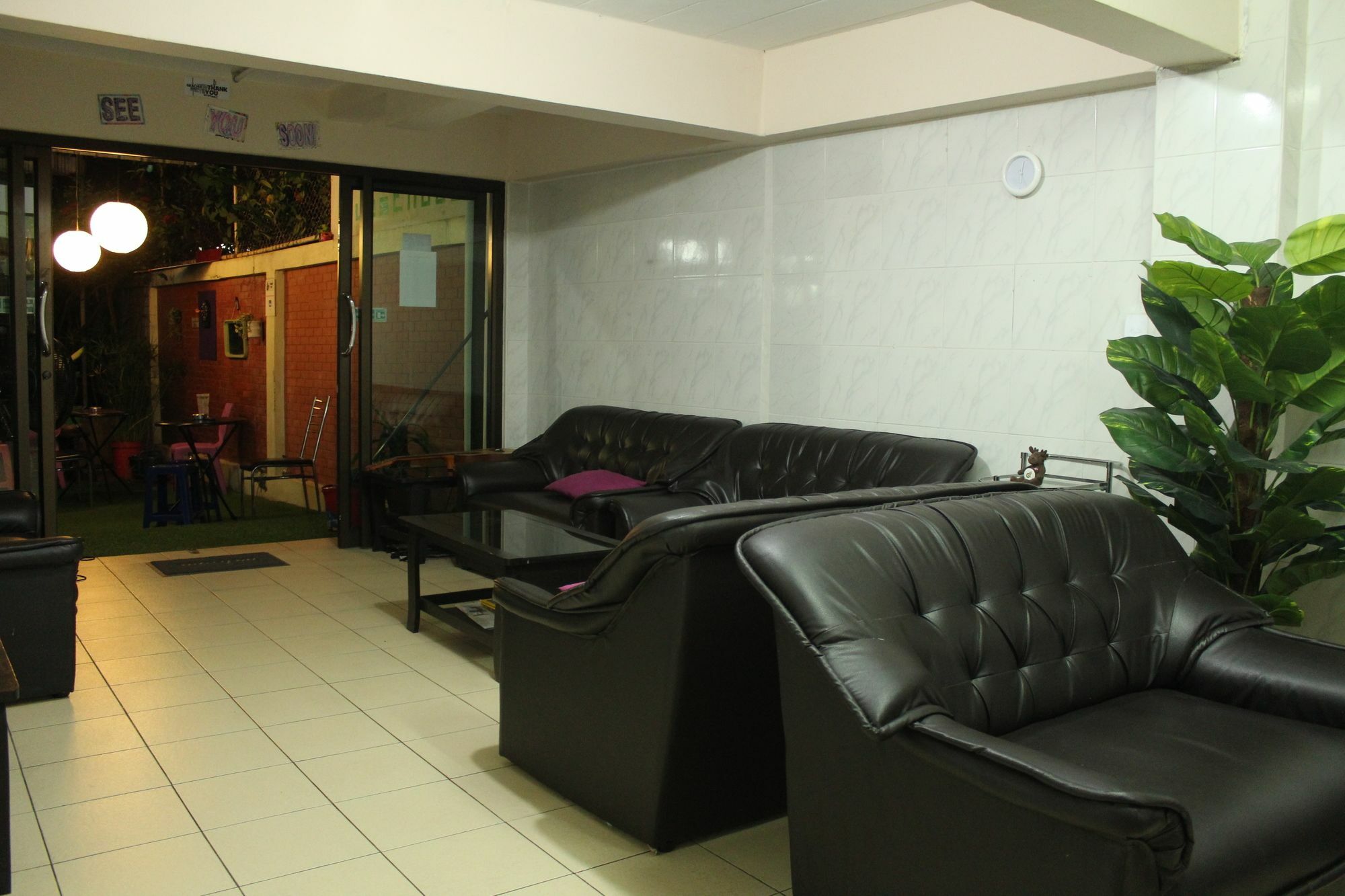 Yaya Guesthouse Bangkok Buitenkant foto